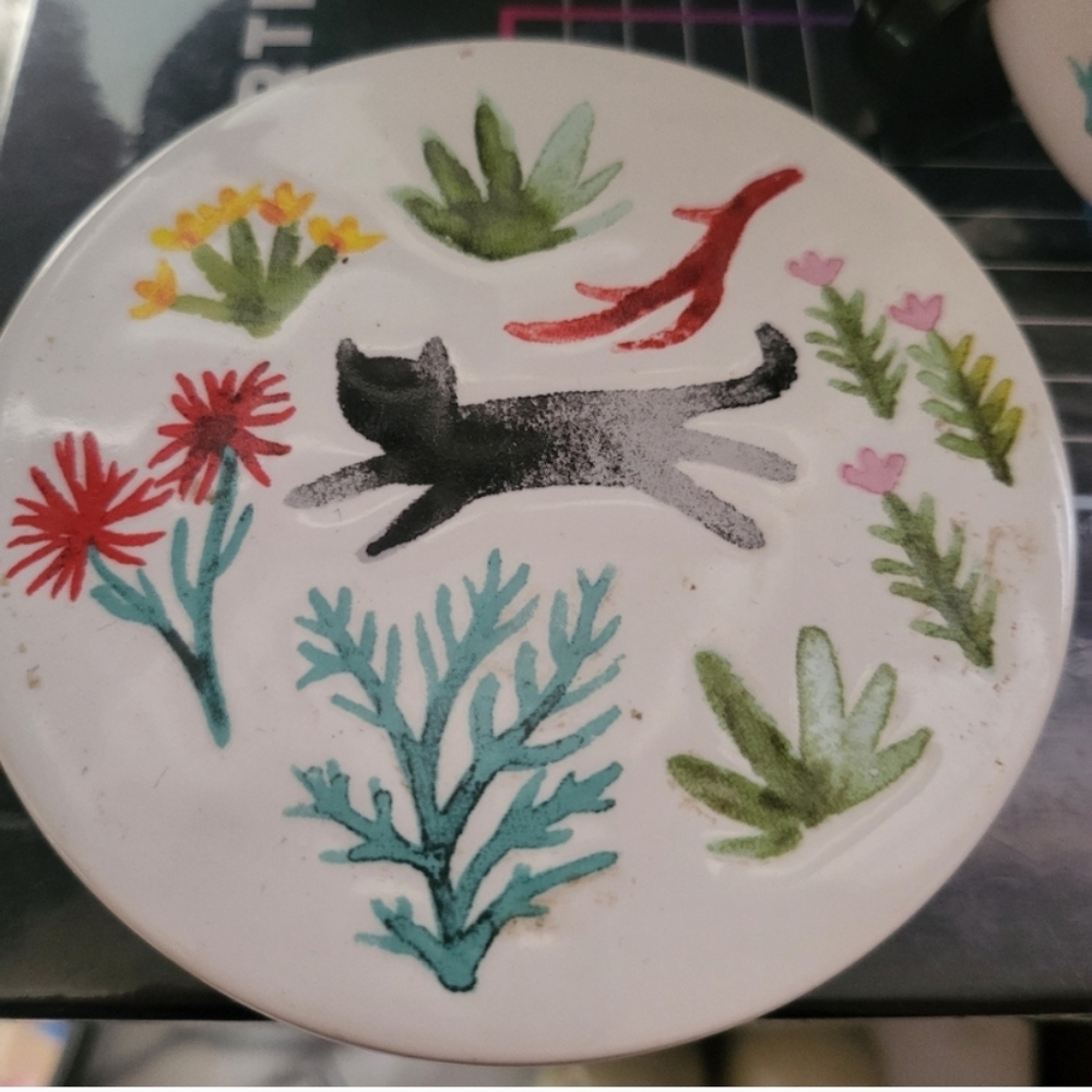 4 Decorative Ceramic Coaster with Cat and Floral Design